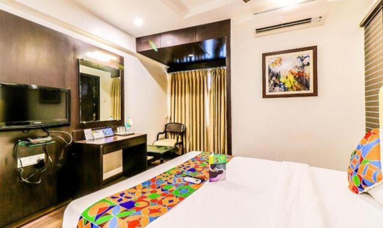 Fabhotel Blue Diamond Turambhe 外观 照片